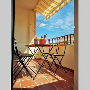 Piso Con Piscina, Aire Acondicionado Y Garaje A 350 M De La Playa En Aguadulce , Aguadulce (Almeria) España