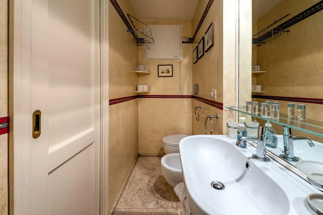 Irex Piazza Navona Private Cozy Apartment ローマ イタリア
